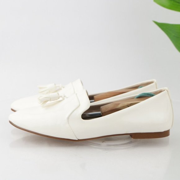 Elegant White Tassel Loafers for Women - Picture 8 of 12